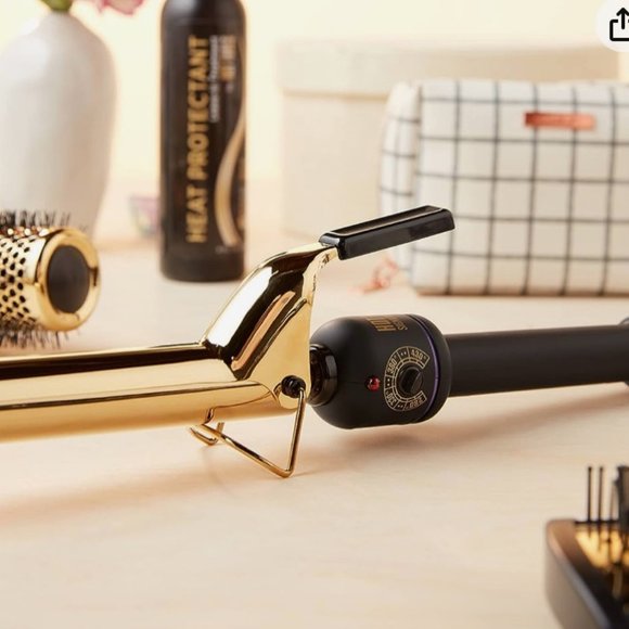 Hot Tools Signature Series 1" Gold Curling Iron/Wand - Picture 5 of 13